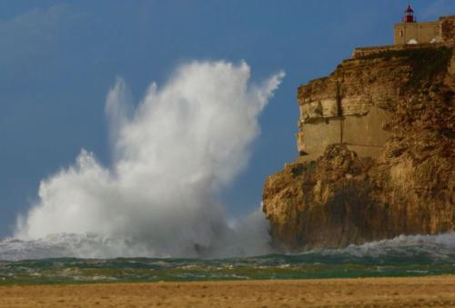 NAZARE-Portugal-6